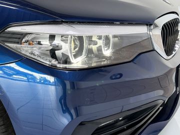Fahrzeugabbildung BMW 540d xD Sport Line Kamera Memory H/K NaviPro DAB
