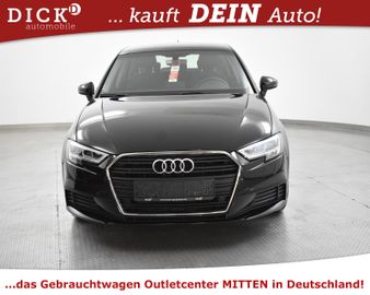 Fahrzeugabbildung Audi A3 Sportback 1.5 TFSI S-Tr. VIRTUAL+NAVI+LED+SHZ