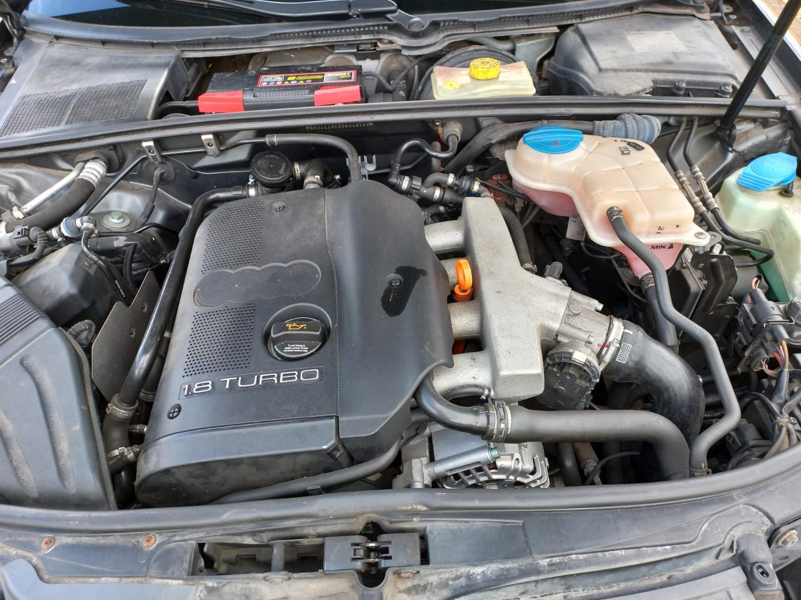 Audi A4 2005 — photo 13