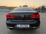 Volkswagen Passat 2.0 BlueTDI DSG Exclusive Exclusive - Volkswagen Passat aus 2012 mit Diesel-Antrieb: Limousine