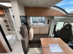 Bürstner SFT 7.0 SIGNATURE  Automatik 180PS AHK