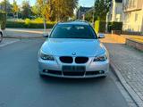 BMW e 61 525i - BMW 525: E61