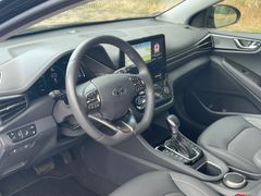 Fahrzeugabbildung Hyundai IONIQ 1.6 GDI Premium Hybrid *Totwinkel*ACC*LED*