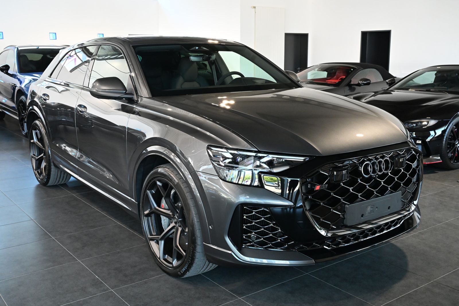 Audi RSQ8 Performance/RS-Design/305km/h/Laser/HUD/AHK imagem 3