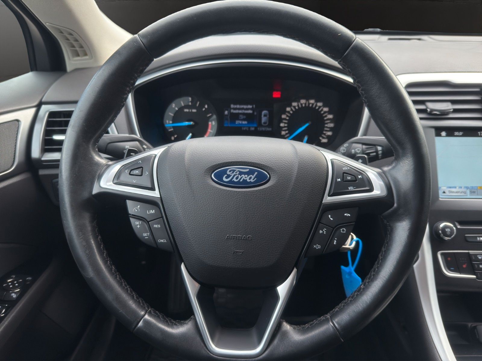 Fahrzeugabbildung Ford Mondeo Business*AHK*Sitzheizung*Tempo*LED*PDC*