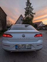 Volkswagen Arteon 2.0 TSI DSG Elegance Elegance - Volkswagen Arteon Elegance mit Benzin-Antrieb
