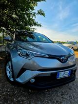Toyota C-HR 1.8 Hybrid E-CVT Active - Toyota C-HR Kombi Gebrauchtwagen