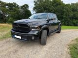 Dodge RAM 1500 Hemi 5.7l Laramie 4x4 (3.5t) - Dodge RAM 1500 mit Autogas-Antrieb (LPG)