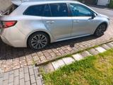Toyota Corolla Hybrid 2.0 - Toyota Corolla: Toyot