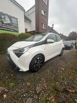 Toyota Aygo (X) 1,0-l-VVT-i Team Deutschland Team D... - Toyota: Aygo Vvt I