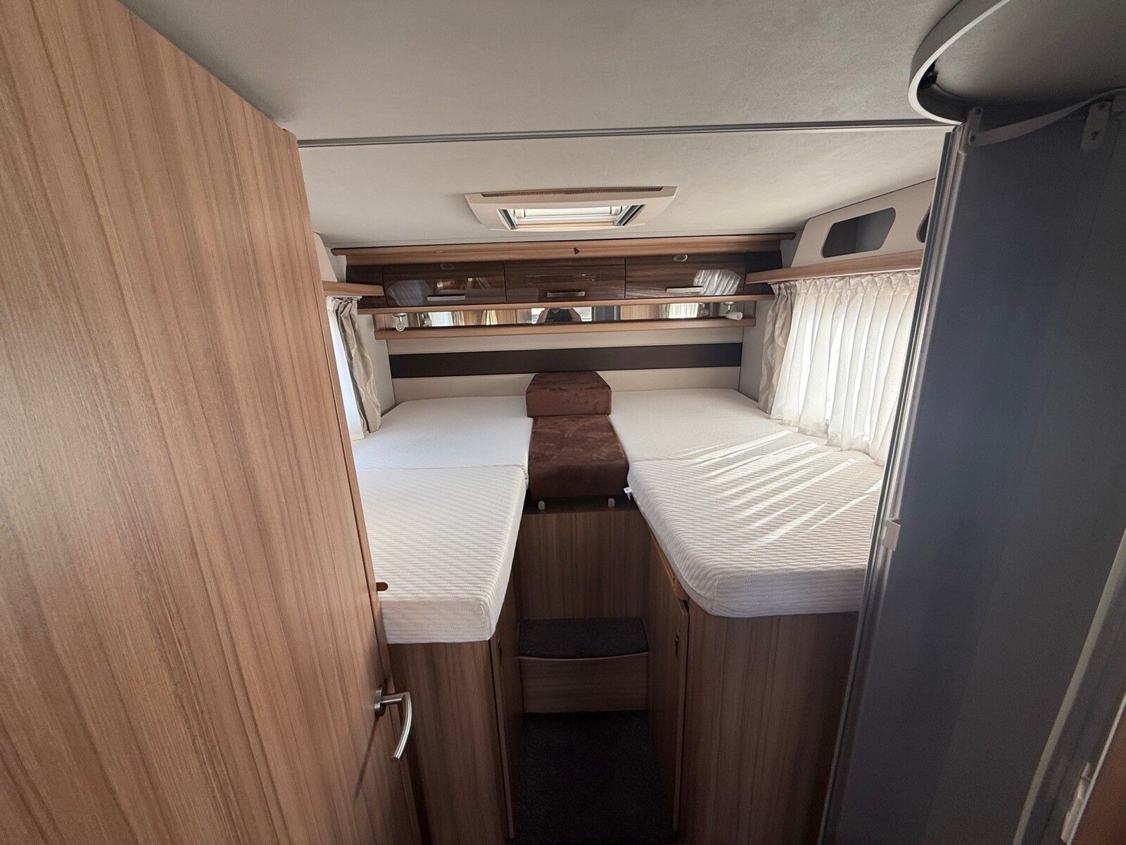Fahrzeugabbildung Knaus Sun TI 700  MEG Platinum Selection SAT/Klima/Rad