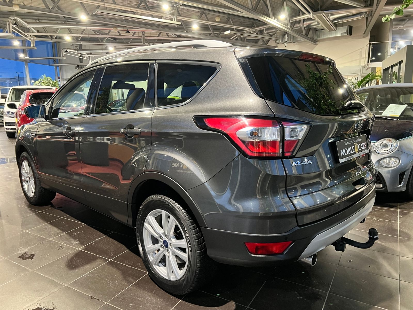 Fahrzeugabbildung Ford Kuga Cool & Connect AHK SHZ NAVI KLIMA