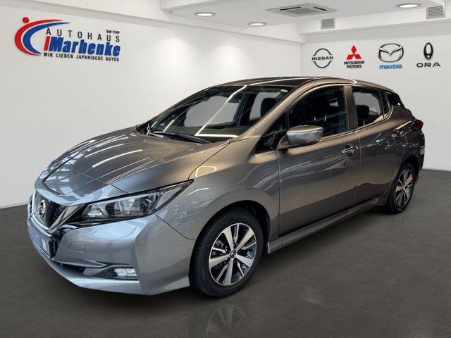 Nissan Leaf 40 kWh Acenta 280KM Reichweite Winterpaket