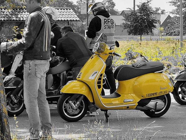 Vespa 300 GTS SPORT