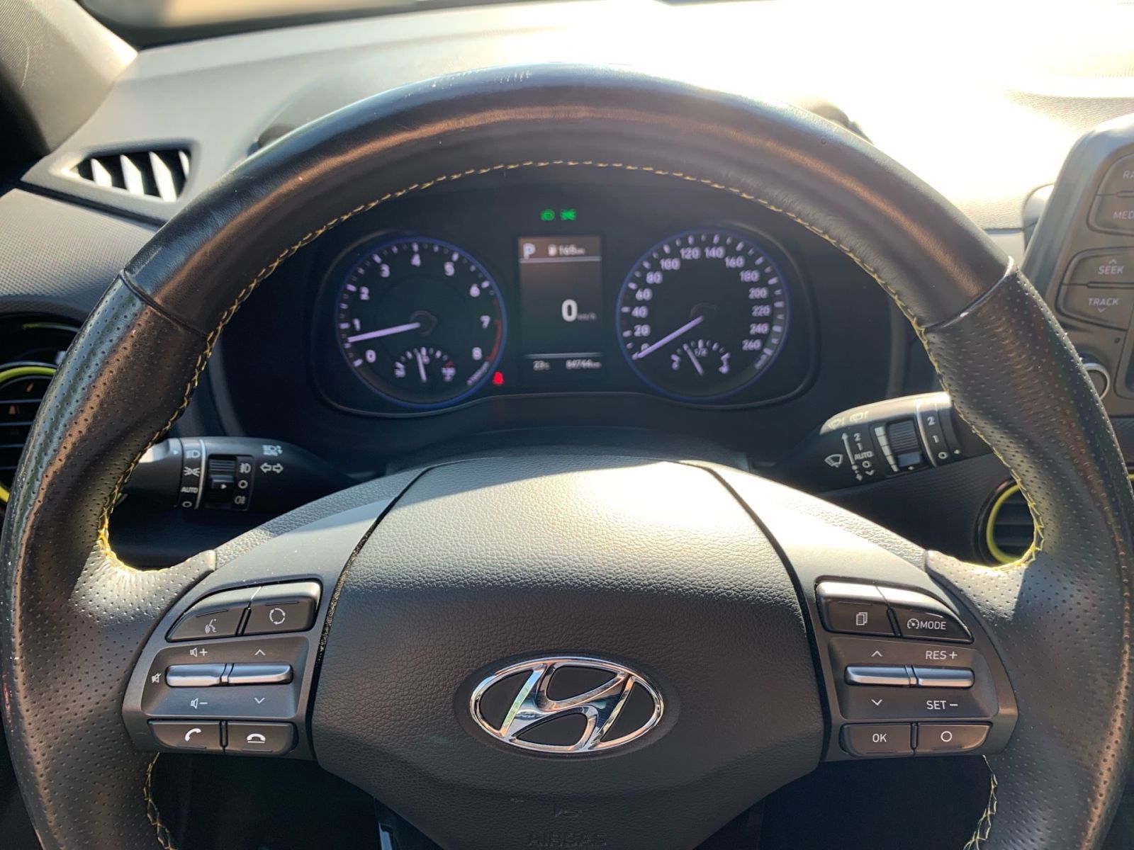 Fahrzeugabbildung Hyundai Kona 1.6 T-GDI Style 4WD Automatik Navi LED