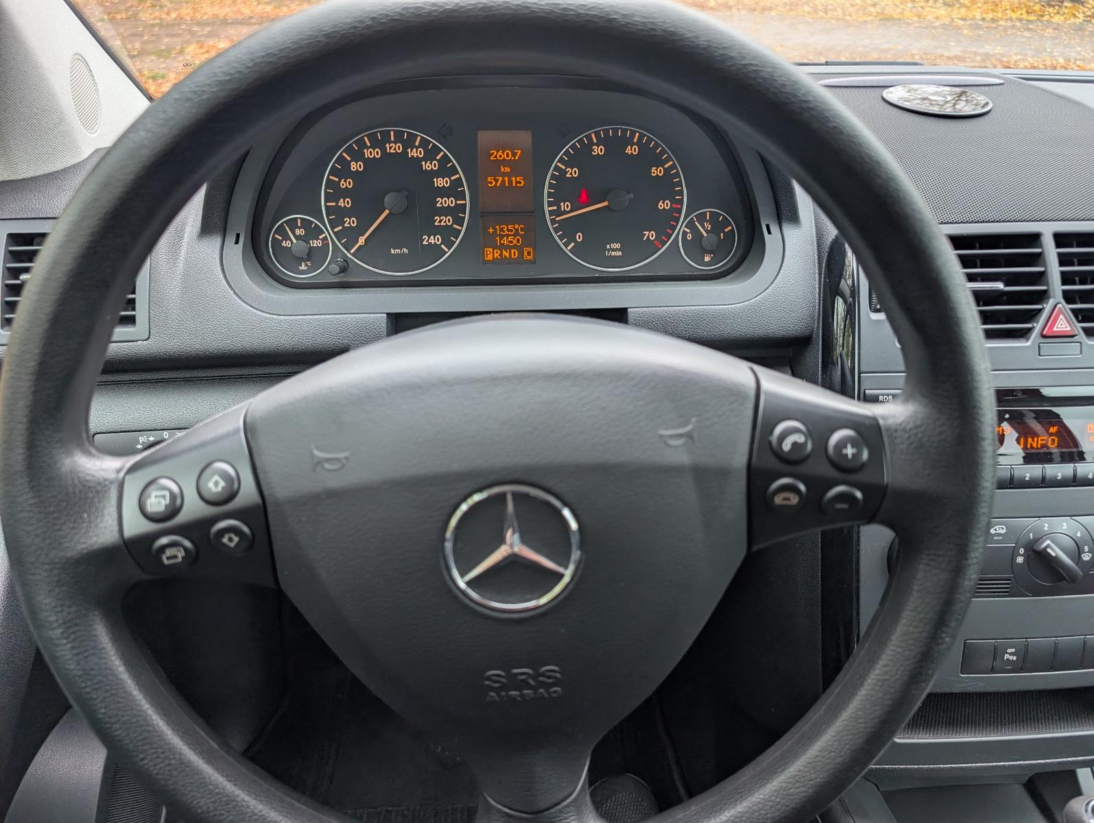Mercedes-Benz A170 2005 — photo 9