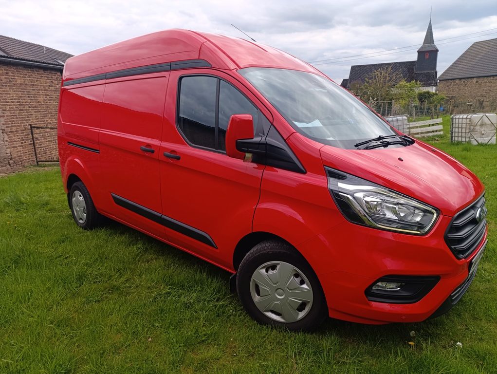 Image of Ford Transit Custom