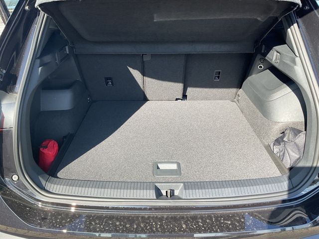 Tiguan 2.0 TDI SCR DSG GOAL PDC AHK ACC LED