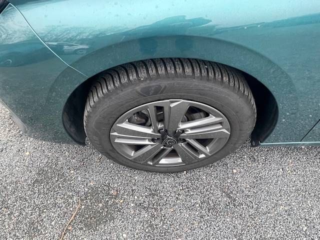 Fahrzeugabbildung Peugeot 308 SW Allure Blue HDI 130 eAT