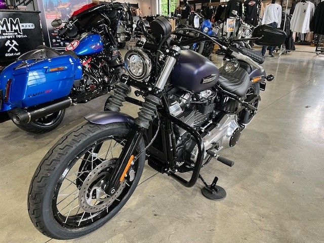 Fahrzeugabbildung Harley-Davidson FXBB Street Bob 117cui MY25