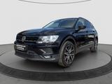 Volkswagen Tiguan 1.4 TSI DSG Comfortline 4Motion AHK*Alcan - : Schwarz, Massagesitze, Geländewagen