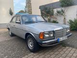Mercedes-Benz 230E W123 - Mercedes-Benz 230 in Köln