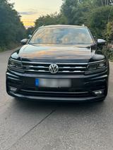 Volkswagen VW Tiguan Allspace R-Line 2.0 TDI SCR - Volkswagen Tiguan Allspace in Bonn