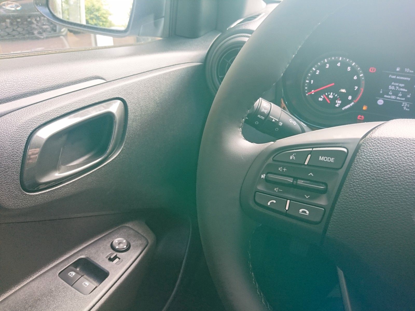 Fahrzeugabbildung Hyundai New i10 1.0 Connect & GO