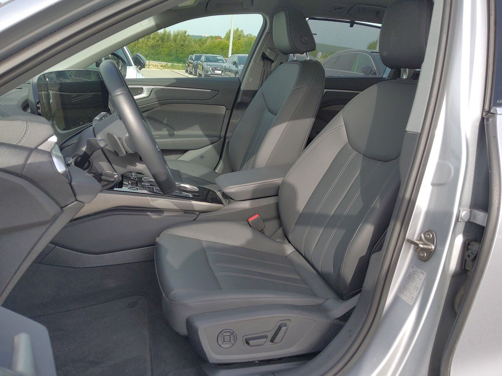 Audi A6 - Bild 12