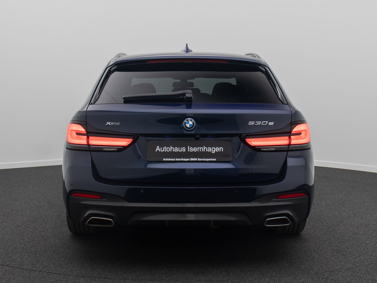 Fahrzeugabbildung BMW 530e xD M Sport Laser DAB H/K HUD AHK Panorama