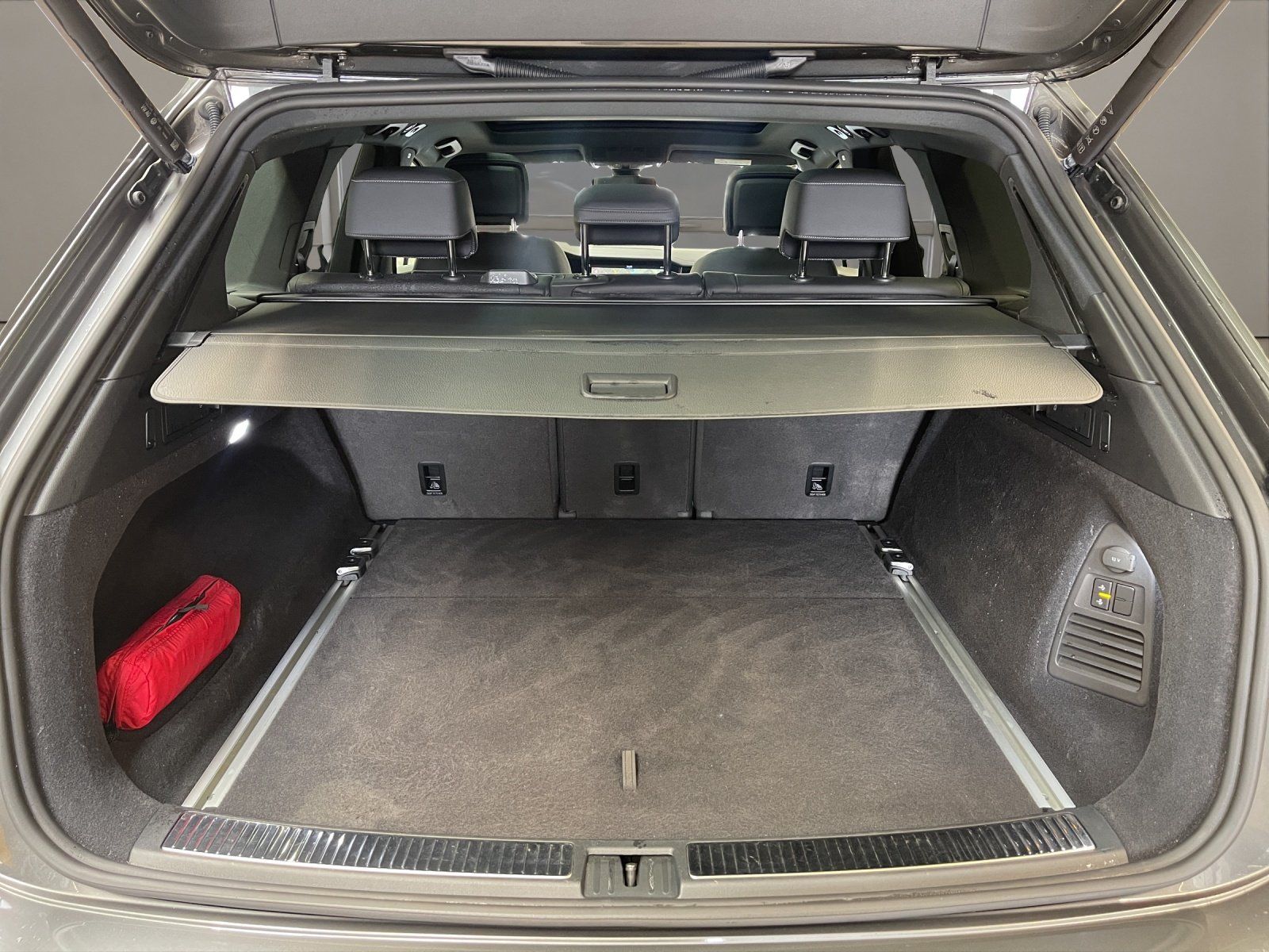 Volkswagen Touareg - Bild 18