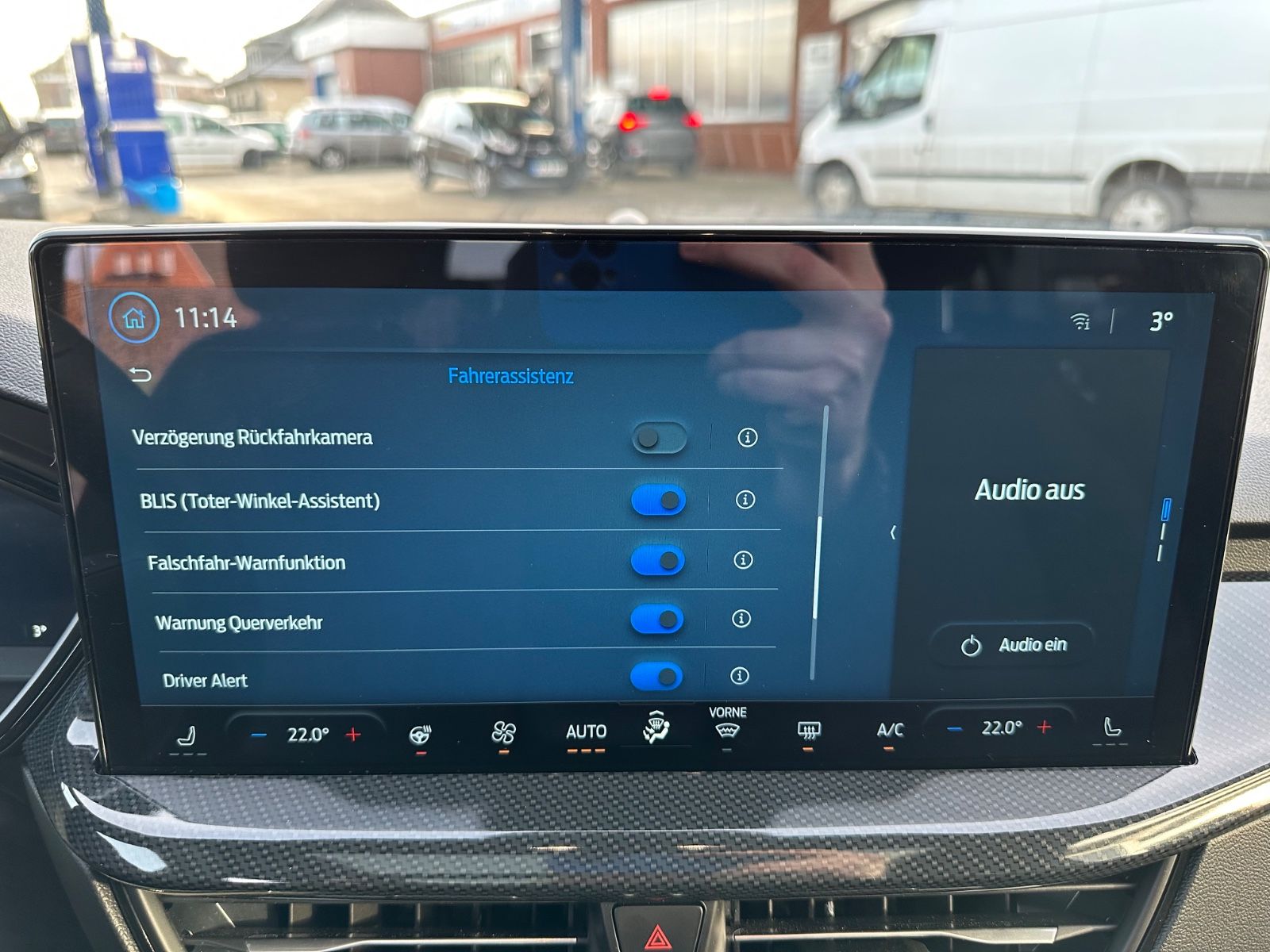 Fahrzeugabbildung Ford Focus Turnier 1.0 ST-Line X Pano/ACC/Matrix/Navi