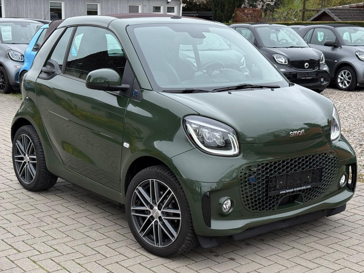 Smart CABRIO+EQ+JBL+KAM+BRABUS ALU+PDC*LEDER