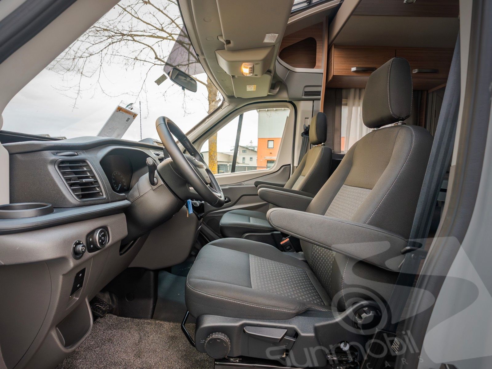 Fahrzeugabbildung Weinsberg CaraSuite FORD 650 MF #SAT #KLIMA #MEDIA #VOLL