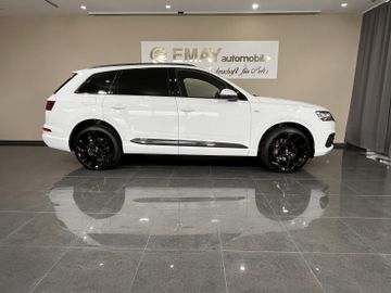 Audi Q7 - 3