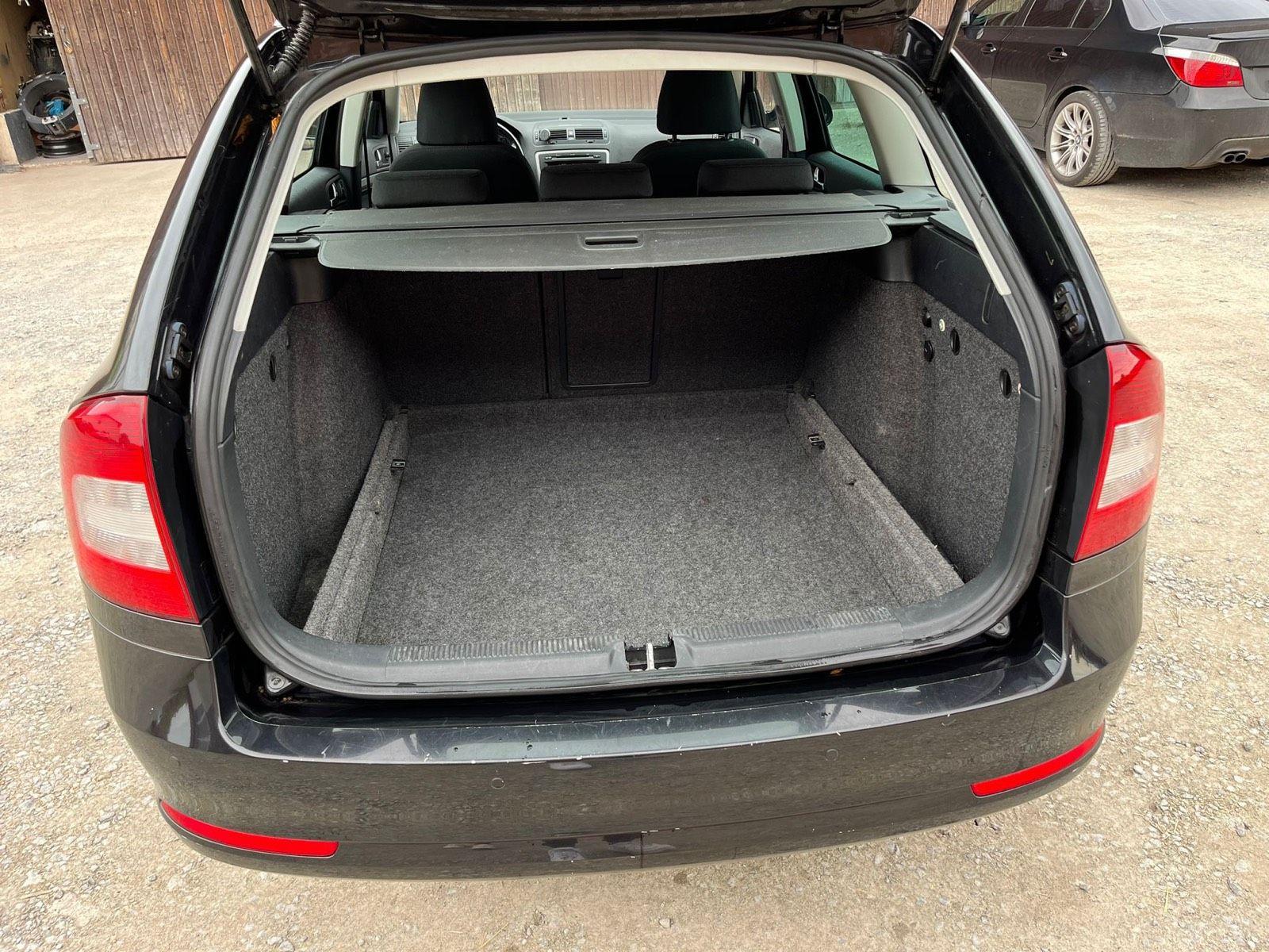 Skoda Octavia 2009 — photo 14