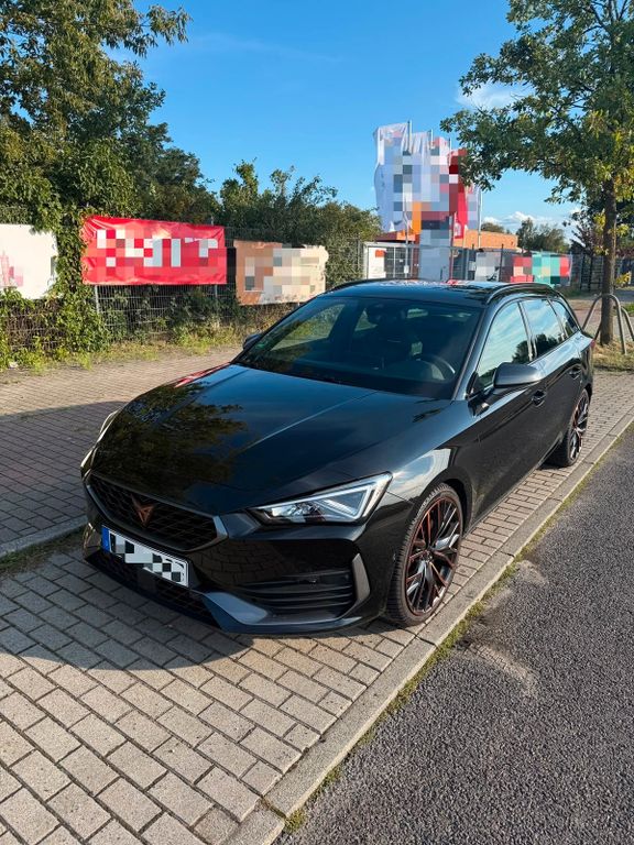Image of Cupra Leon