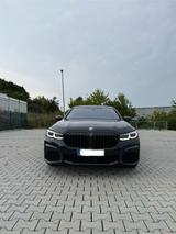 BMW 730 d xDrive M SPORT+INNO+BOWERS WILKI... - BMW 730 in Frankfurt (Main)