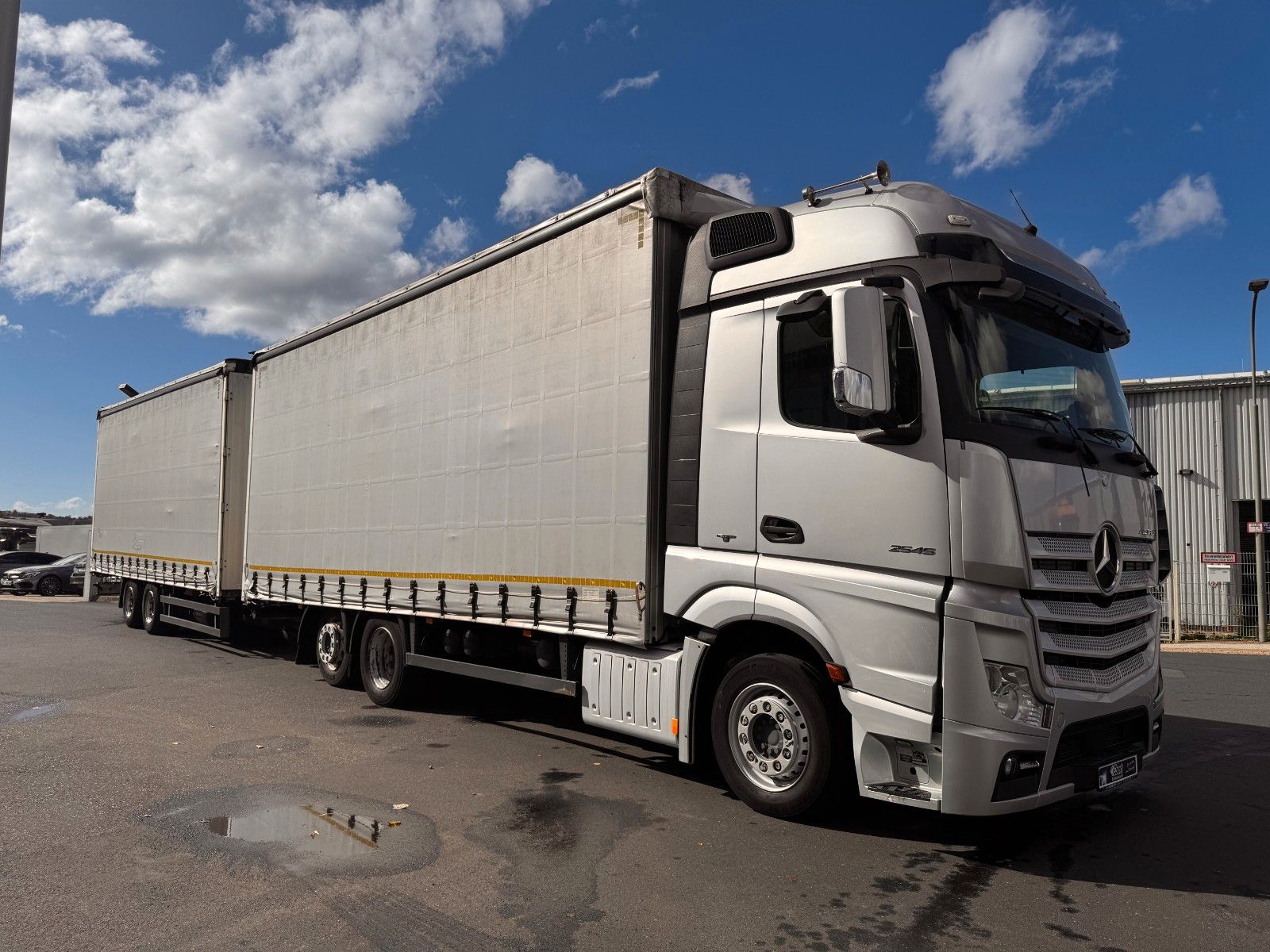 Fahrzeugabbildung Mercedes-Benz Actros 2545LnR 6x2 Retarder BigSpace PPC