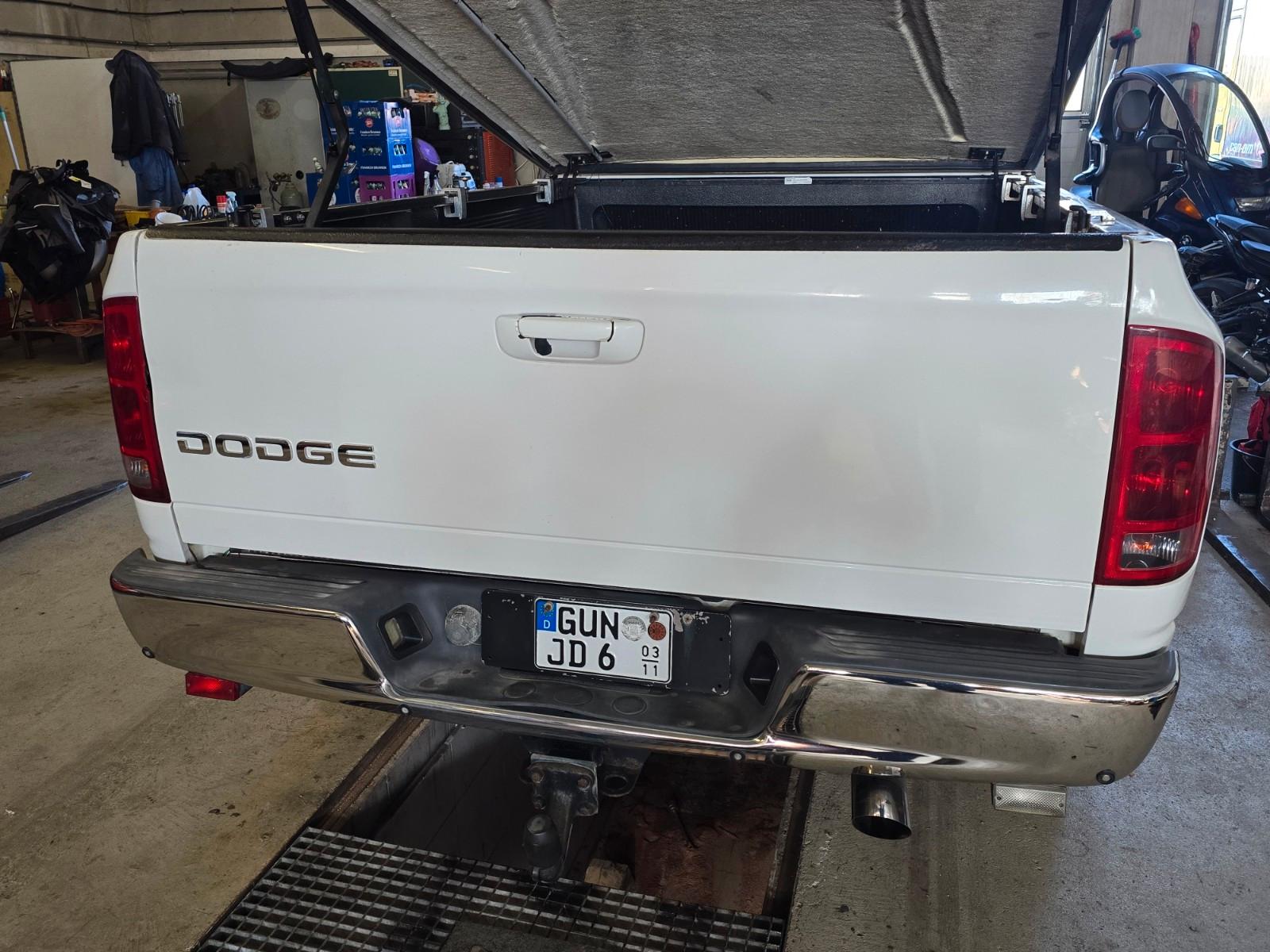 Dodge Ram 2004 — photo 11