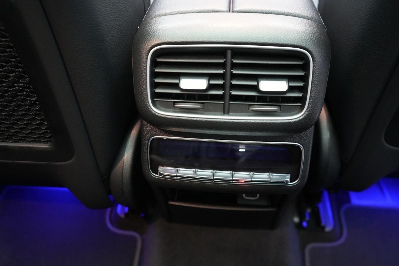 Mercedes-Benz GLE 350 e 4Matic AMG Leder Distronic HUD Kamera foto 14