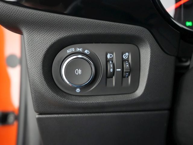 Corsa F EDITION+NAVI+RÜCKFAHRKAMERA+SITZHEIZUNG+