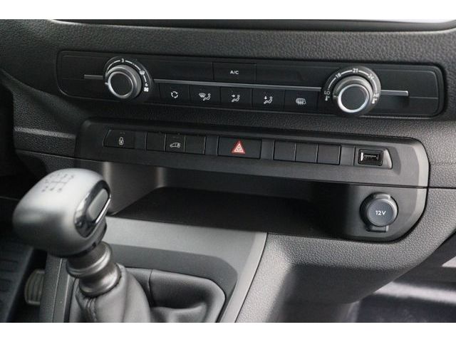 Fahrzeugabbildung Fiat Scudo Serie 1 Kastenwagen L2 1.5 MT6 AHK