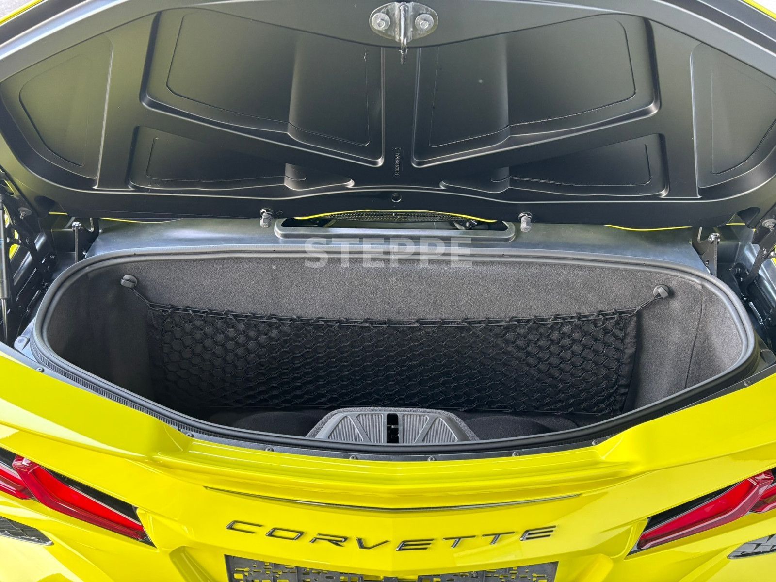 Corvette C8 Stingray Convertible 2024 3LT Europamodell