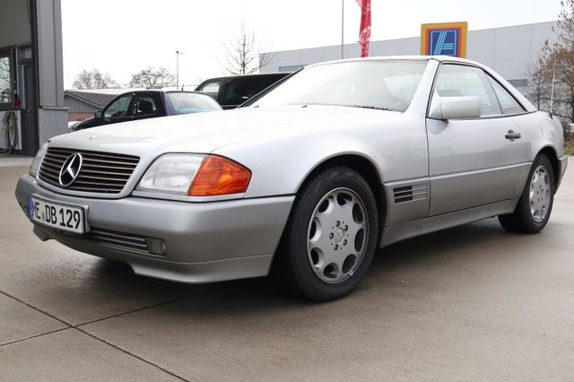 Mercedes-Benz SL 500. Grundsolides Deutsches Fahrzeug.