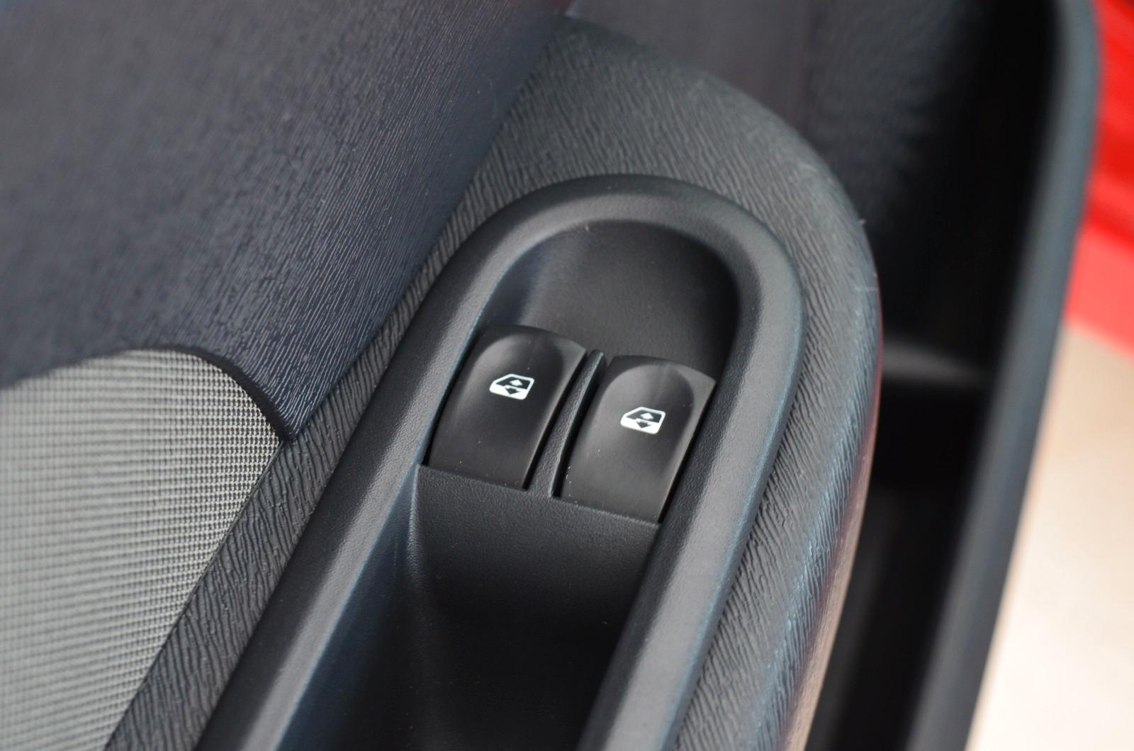 Renault Twingo je t'aime | Klima | TÜV NEU |