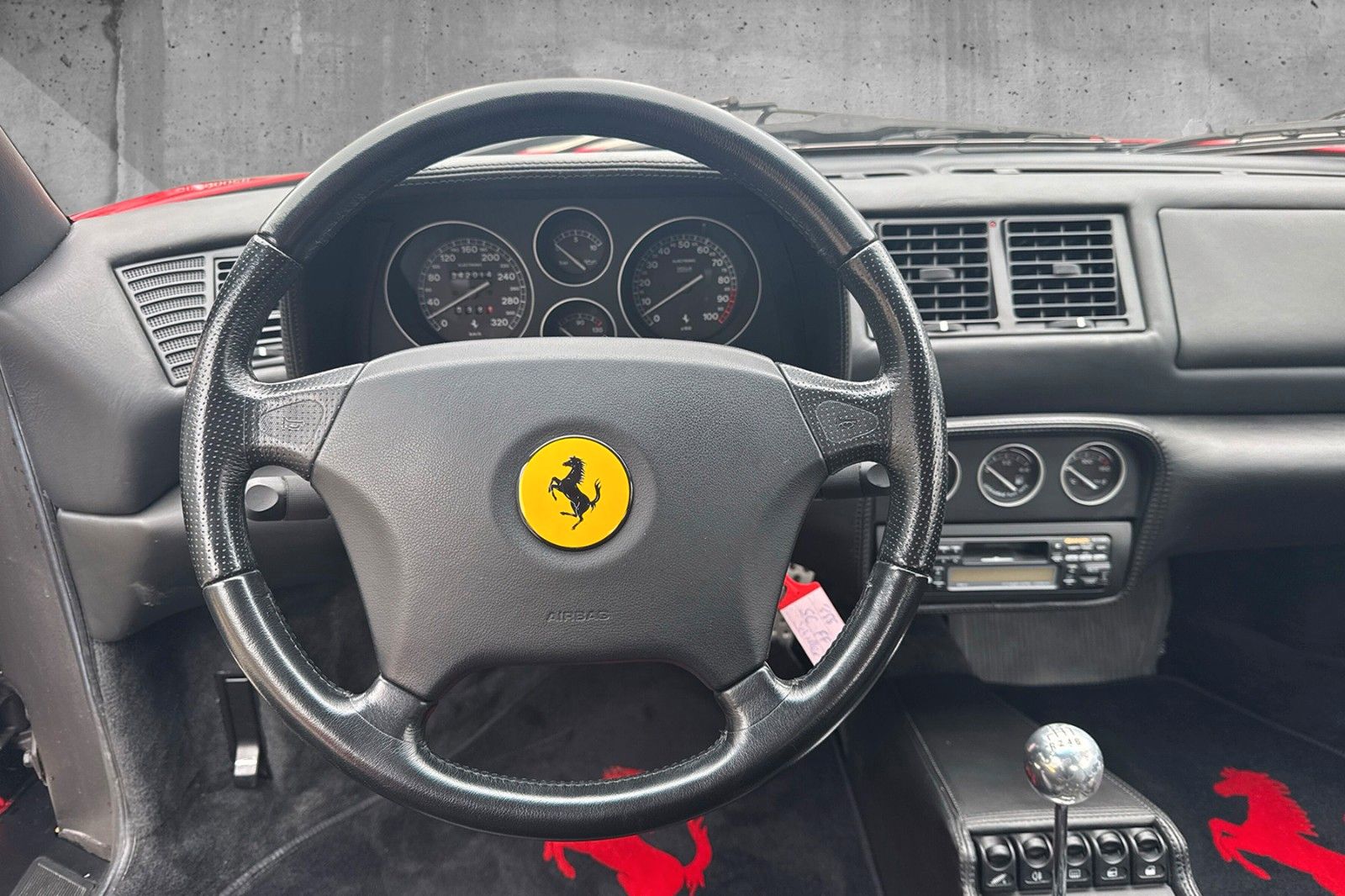 Fahrzeugabbildung Ferrari F355 GTS*Manual*Challenge Grill*Perfekt