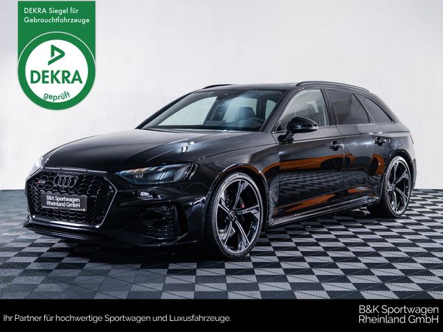 Audi RS4 **RS-Essentials Paket** ab 1.010,68 €/mtl