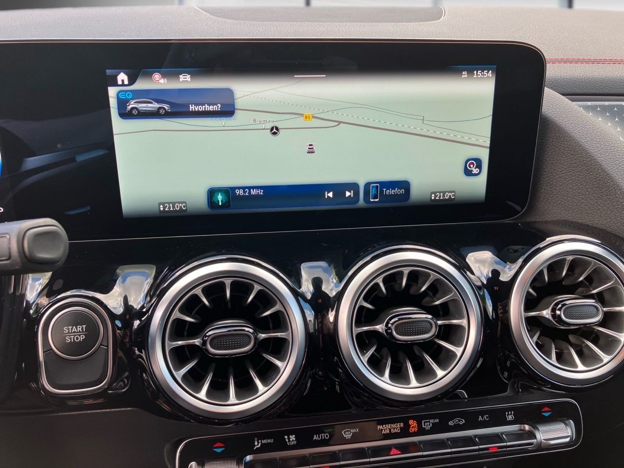 Fahrzeugabbildung Mercedes-Benz EQA 350 4M BONUS+AMG+NIGHT+DISTR+TOTW+KAMERA+LED