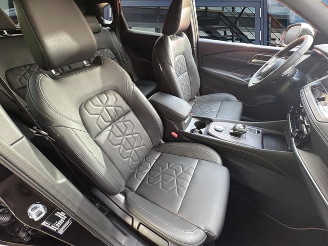 Nissan Qashqai Tekna 4x4*HUD*Pano*Navi*Leder*LED*ACC*